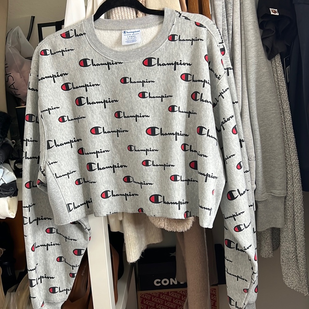 Champion Women’s cropped sweater